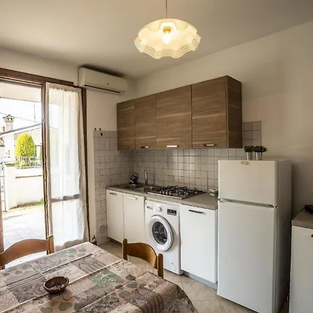 Holiday home Ferienhaus In Mit Terrasse, Garten Und Grill *